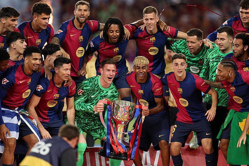 德转列有资格入选科特迪瓦队多国籍球员身价前10：约罗领衔（德转盘点具备为科特迪瓦出战资格的多国籍球员身价前十：约罗居首）