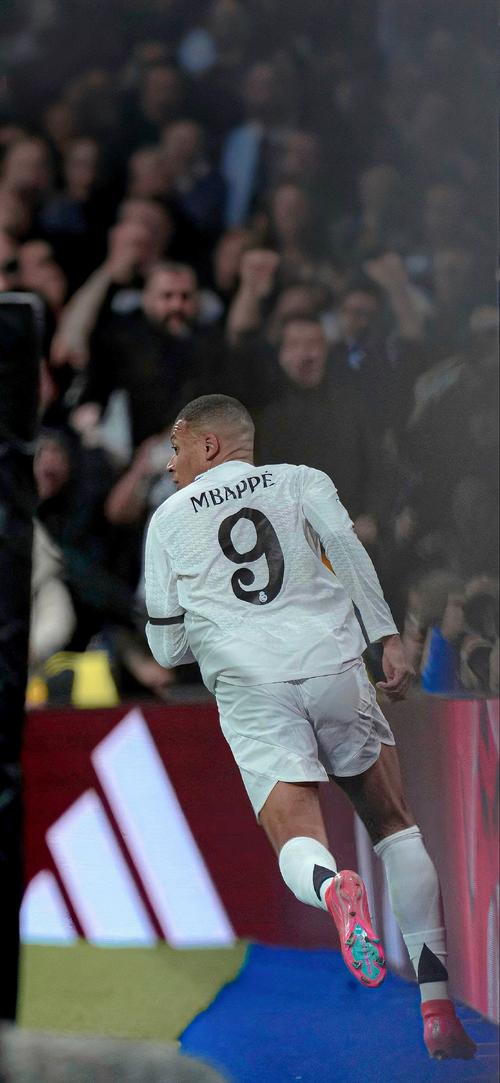 洪尼：射门被扑出不可思议，巴萨球员最后只希望比赛尽快结束（洪尼感叹神奇扑救，末段巴萨众将只盼比赛快结束）