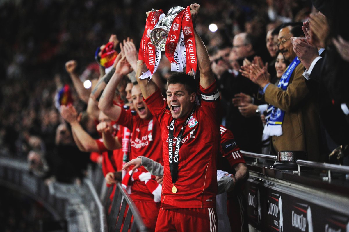 热议海港输球：古斯塔沃停赛影响大；亚冠已是舆论负担（海港落败惹议：古斯塔沃停赛代价不小，亚冠成舆论包袱）