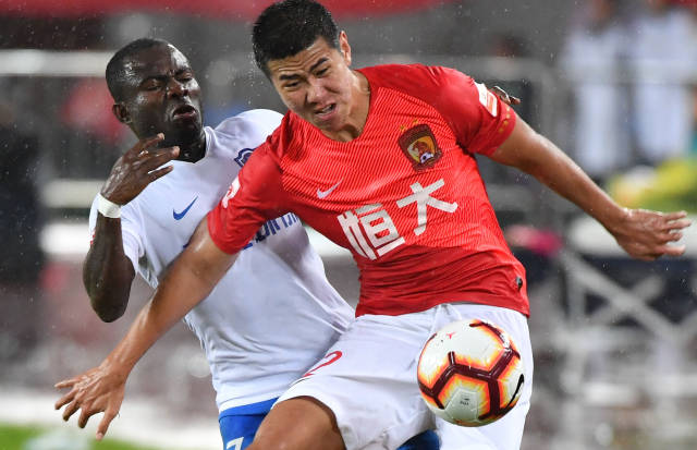 官方：西甲第16轮莱万特vs比利亚雷亚尔因恶劣天气延期（官方宣布：西甲第16轮莱万特对比利亚雷亚尔因恶劣天气推迟）