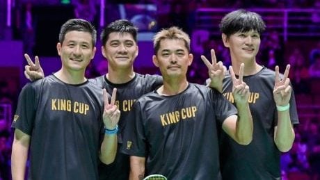 蒂亚戈·席尔瓦：有人在曲解我本意，我回欧洲踢球是为了孩子（蒂亚戈·席尔瓦澄清：回欧洲踢球只为孩子，外界误解了我）