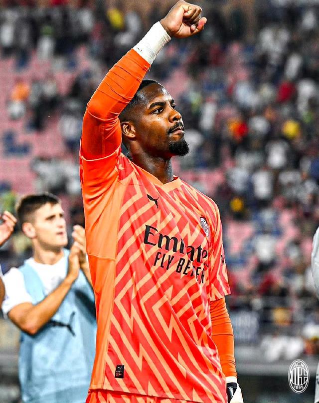 斯基拉：那不勒斯派球探考察诺顿-库菲，阿森纳有转会分成（斯基拉：那不勒斯考察诺顿-库菲，阿森纳享有二次转会分成）