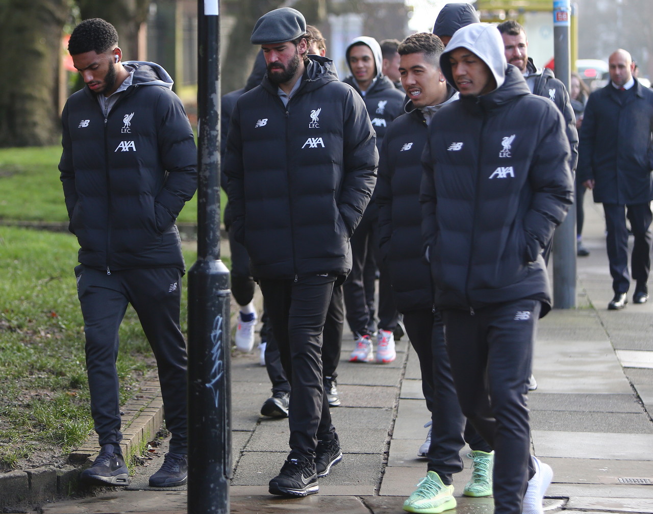 早报：多多保重（晨报：请多珍重）