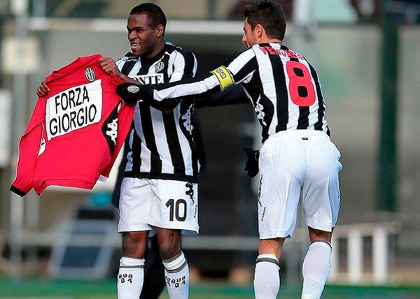 阿方索·戴维斯：本轮欧冠我将迎来复出，不确定是否能上场（阿方索·戴维斯：本轮欧冠将复出，能否登场仍存疑）