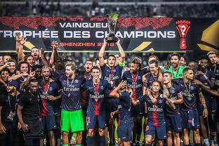 除了哲凯赖什，阿森纳的两位法国名宿该叫什么？（除去哲凯赖什，阿森纳两位法国名宿应如何称呼？）